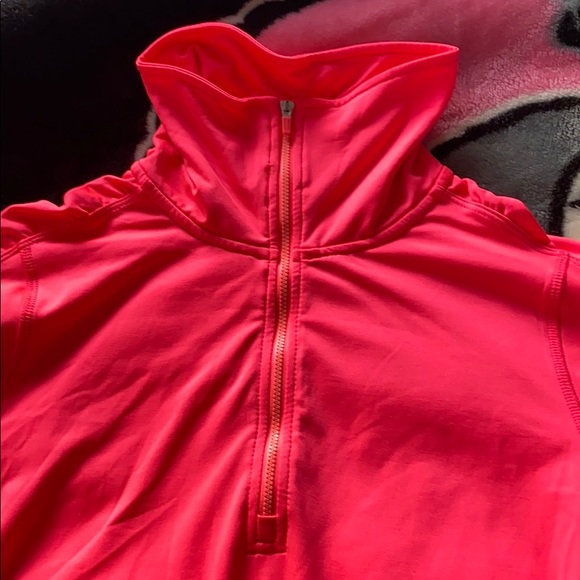 Calvin Klein performance jacket - Picture 3 of 7